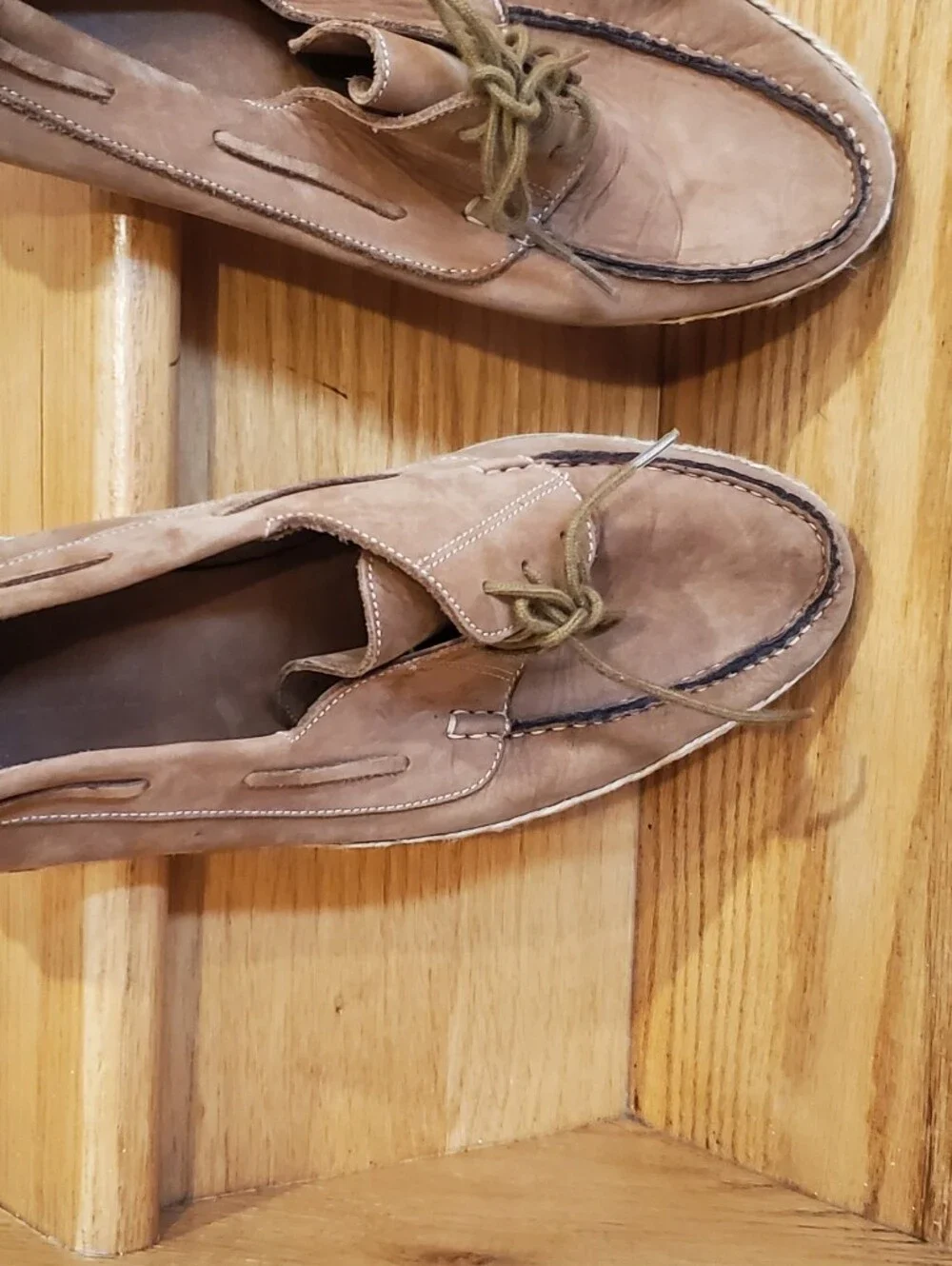 Bally Men's Tan Leather Boat Shoes